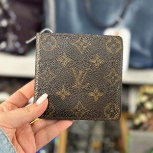 LV Monogram Men's Wallet